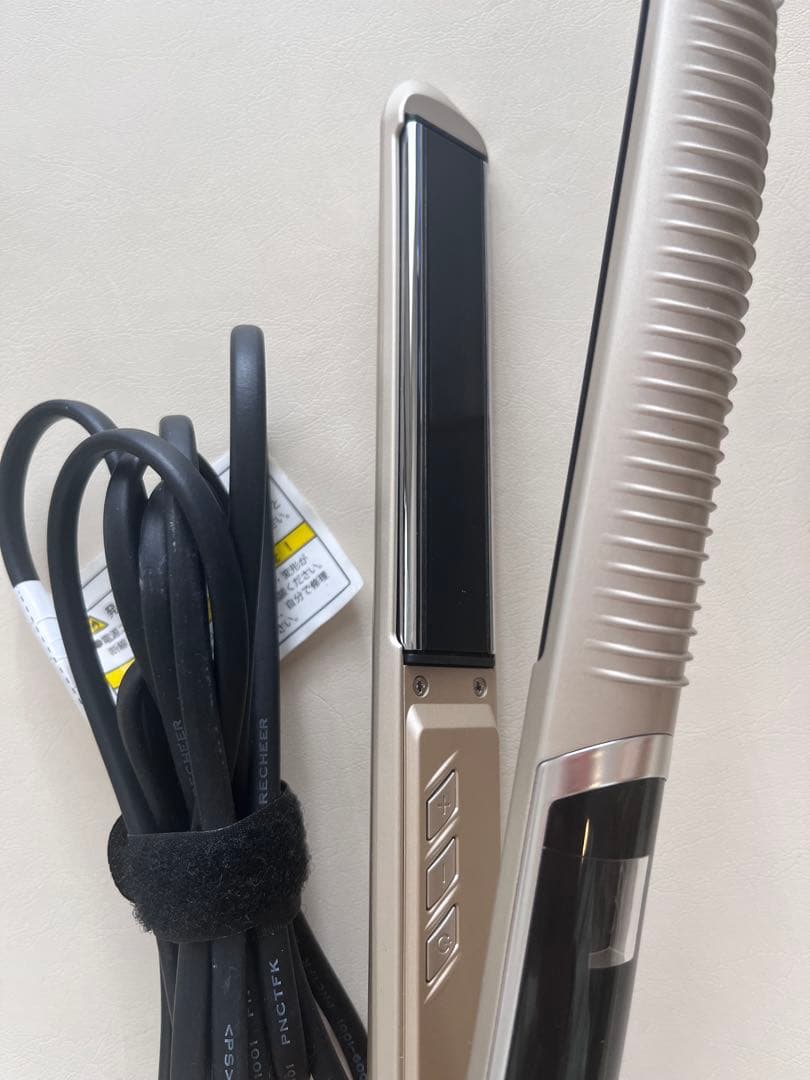 美品　YA-MAN ヘアアイロン　スタイリングオイル