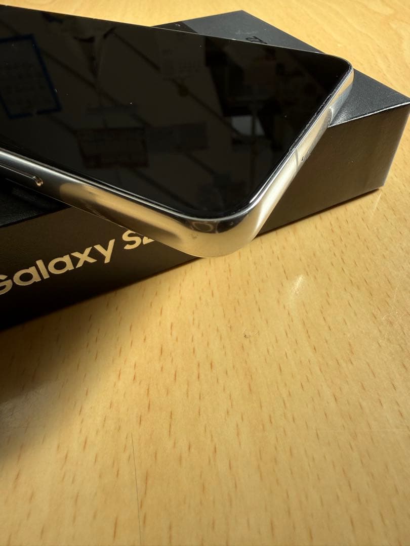 Galaxy S22 SCG13 本体 au版