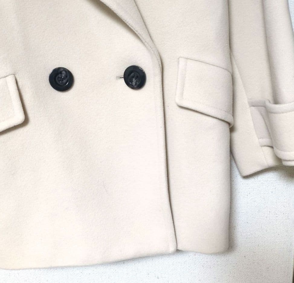 【美品】EPOCAファインダブルモッサ　コート　アイボリー　40サイズ