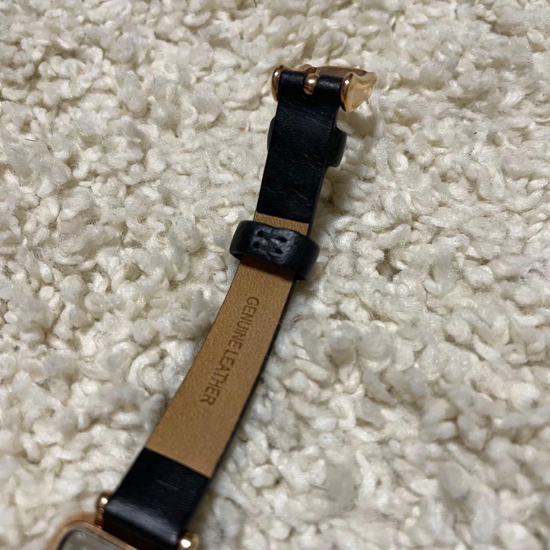Daniel Wellington スクウェアウォッチ　腕時計　レディース　黒