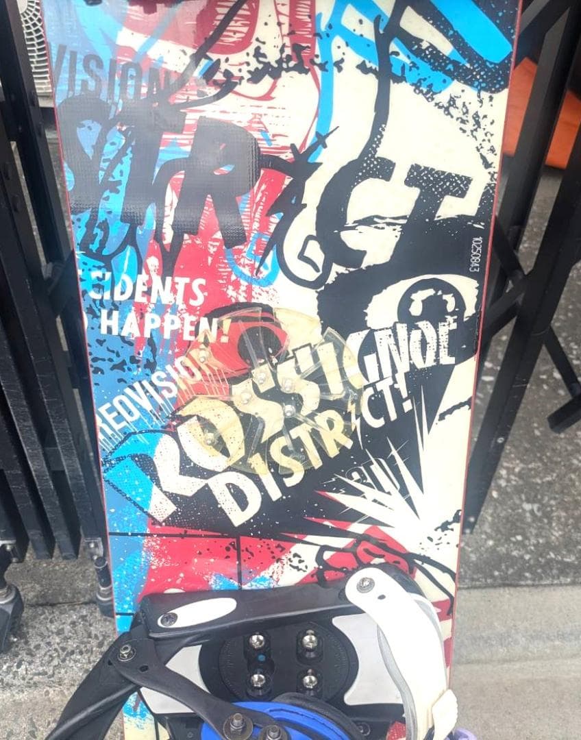 ロシニョール スノーボード DISTERCT 155cm バィンディング付き