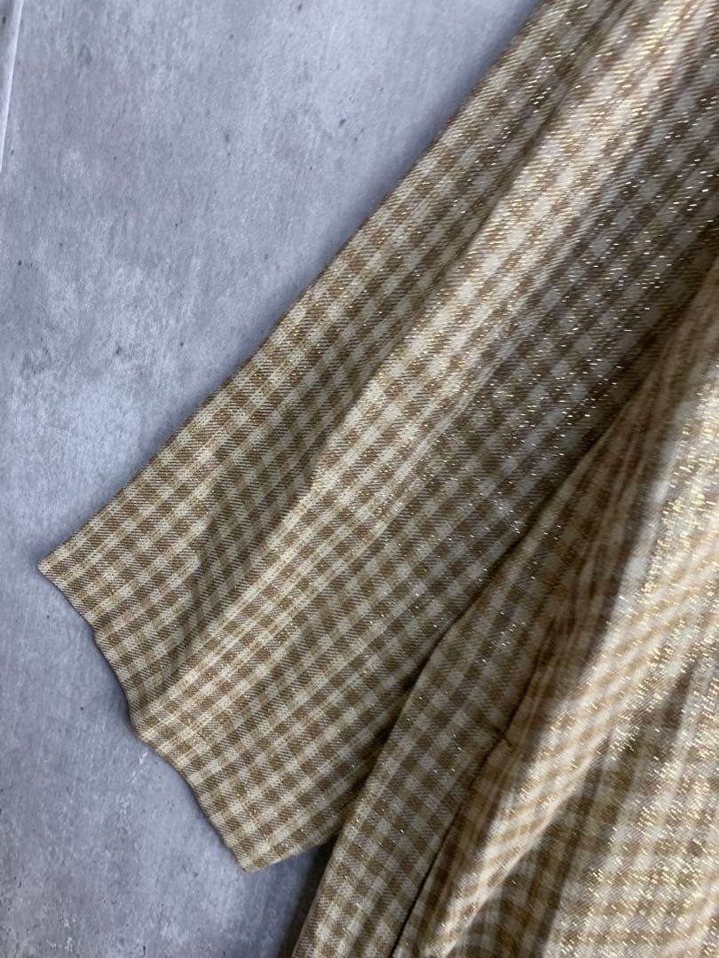 ♪ OUT OF FRAMe 薄手　ラメジャケット　ベージュ系　チェック　長袖