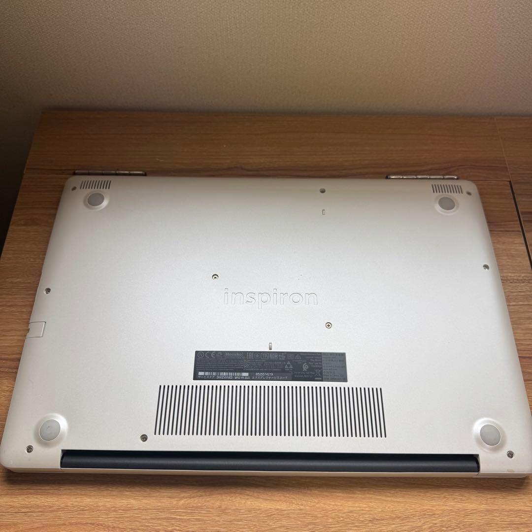 その他ノートPC本体 DELL Inspiron 15 Core i5 SSD256GB 8GB