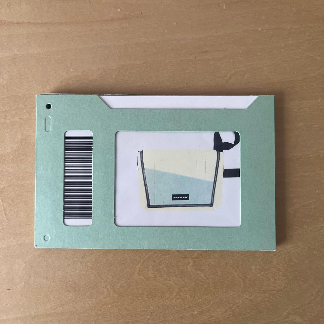 FREITAG DRAGNET F12 クリームホワイト　エメラルドグリーン