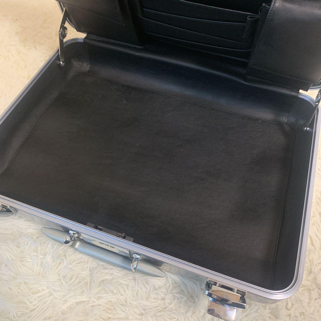 ゼロハリバートン アルミ アタッシュケース USA製 ビジネス ポリッシュブルー