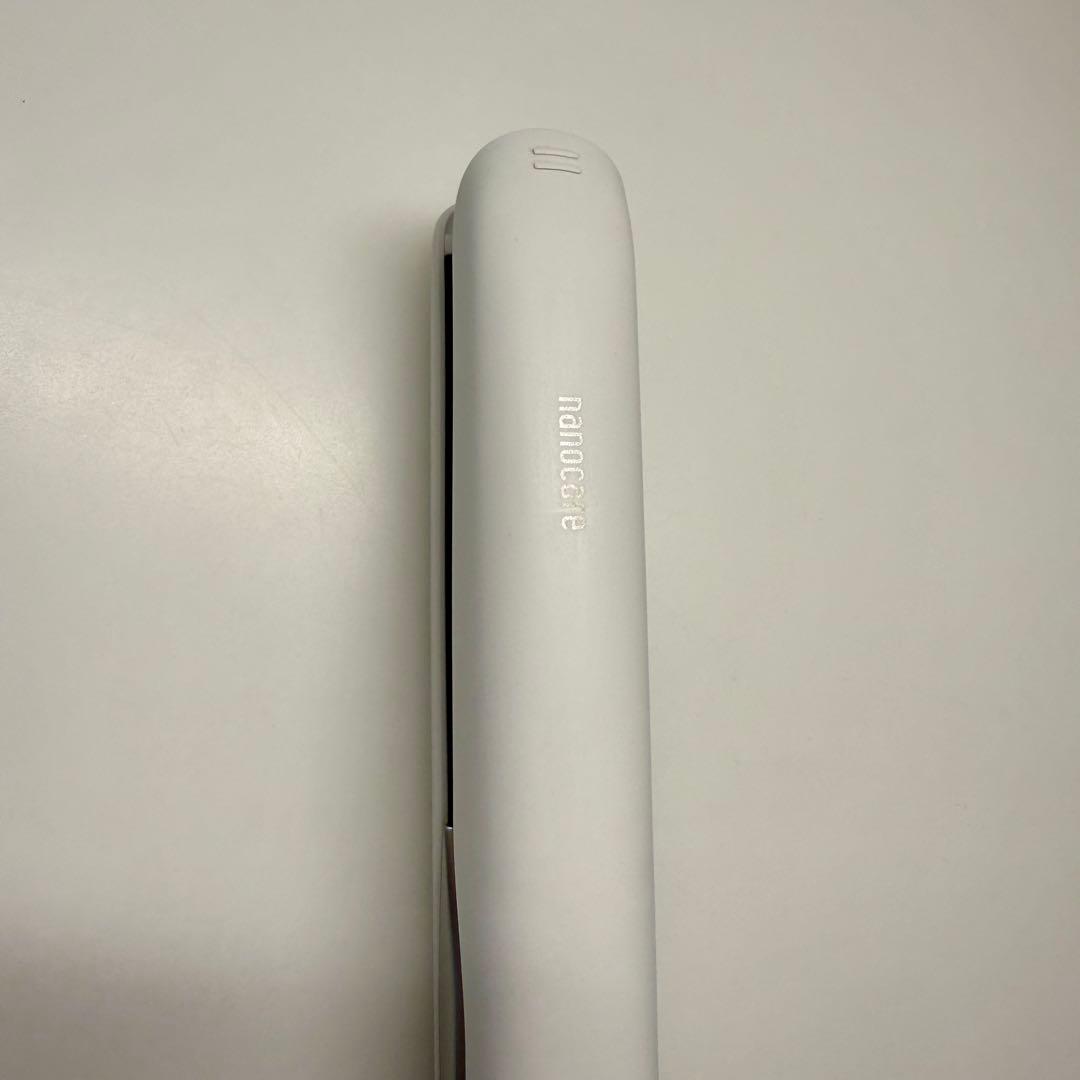 Panasonic ストレートアイロン ナノケア　EH-HS0J ホワイト