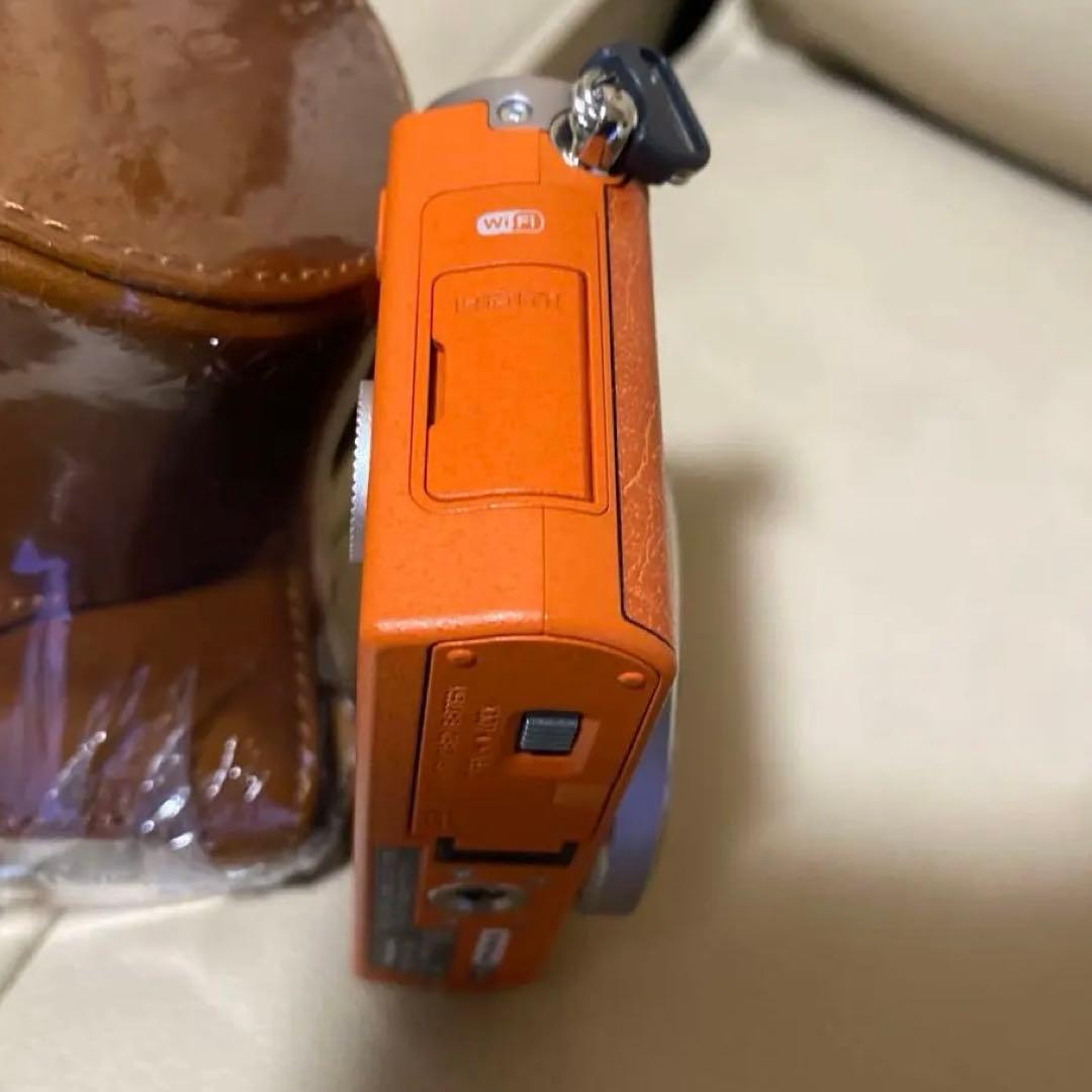 極美 LUMIX DMC-GM1K ボディ＋電動パンケーキレンズ、他アクセサリー