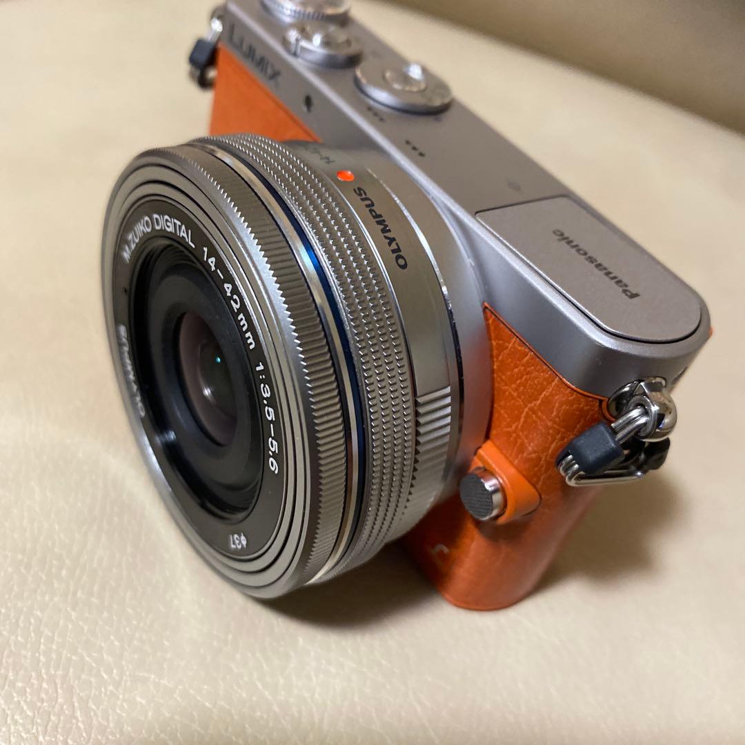極美 LUMIX DMC-GM1K ボディ＋電動パンケーキレンズ、他アクセサリー