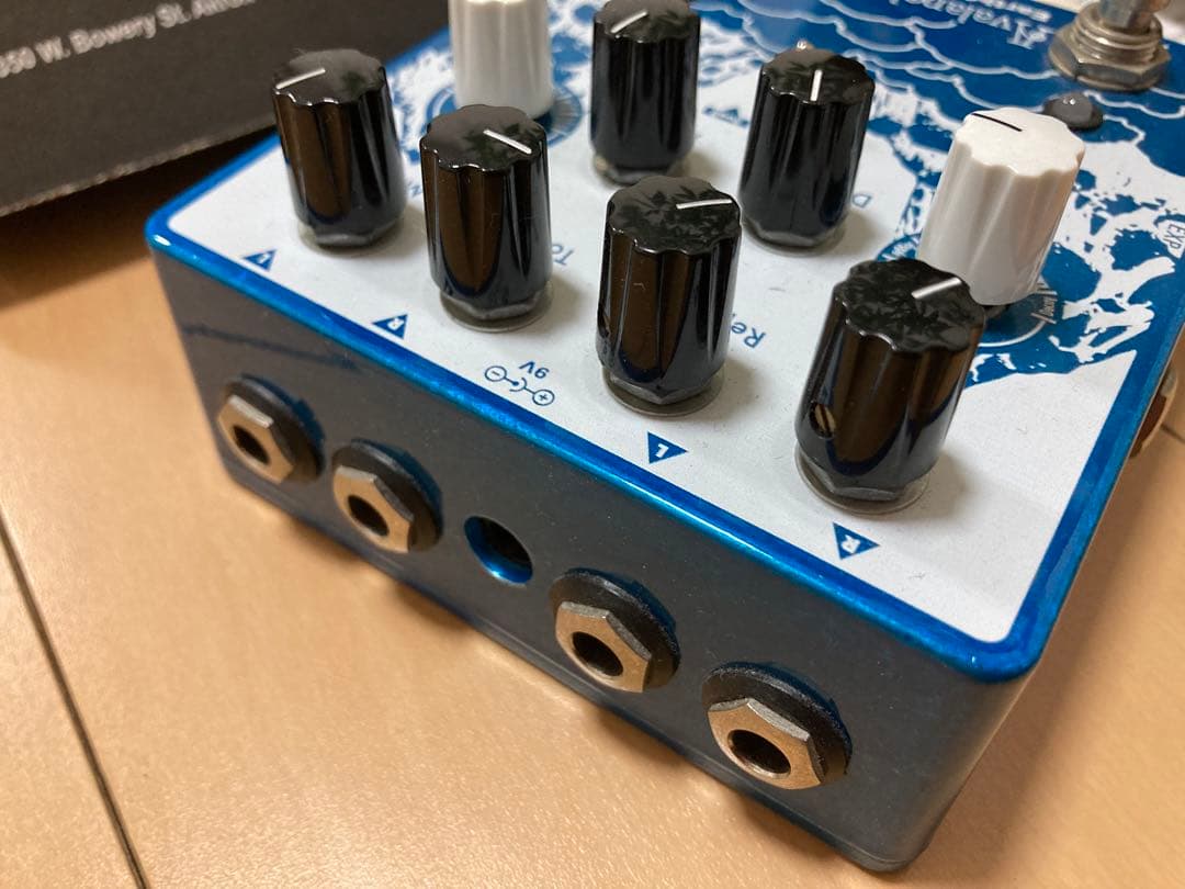 ギター Avalanche Run EarthQuaker Devices