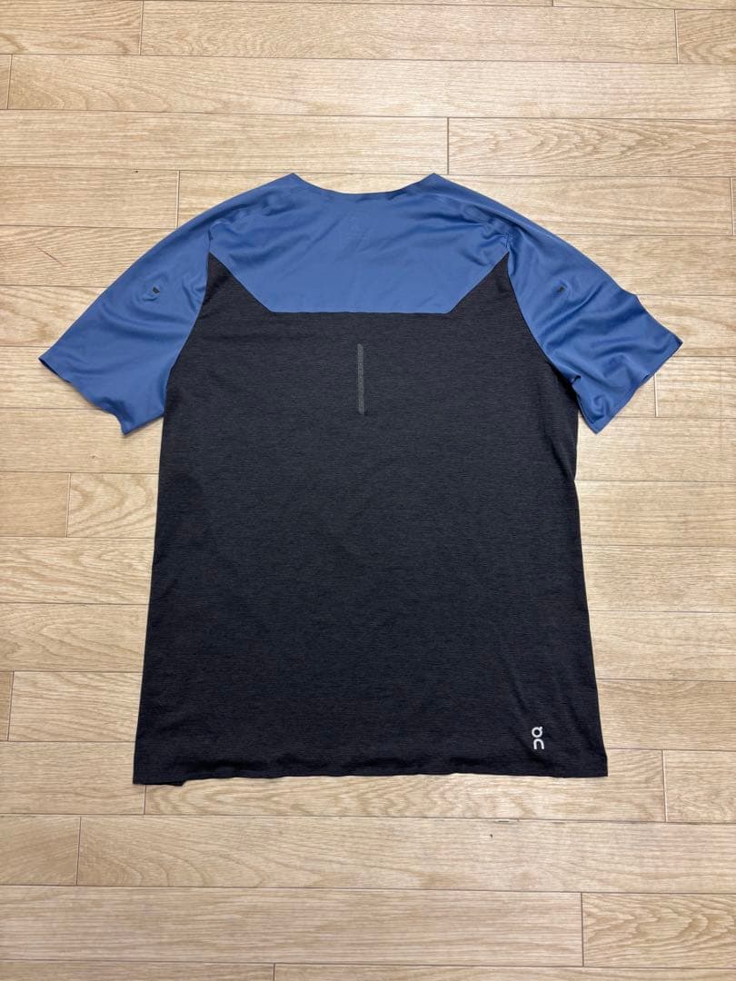 【激アツ】On ランニング 超軽量 Tシャツ