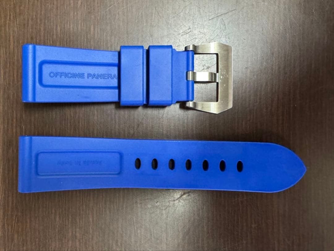 【ほぼ未使用】パネライ 純正　ラバーベルト　尾錠付き