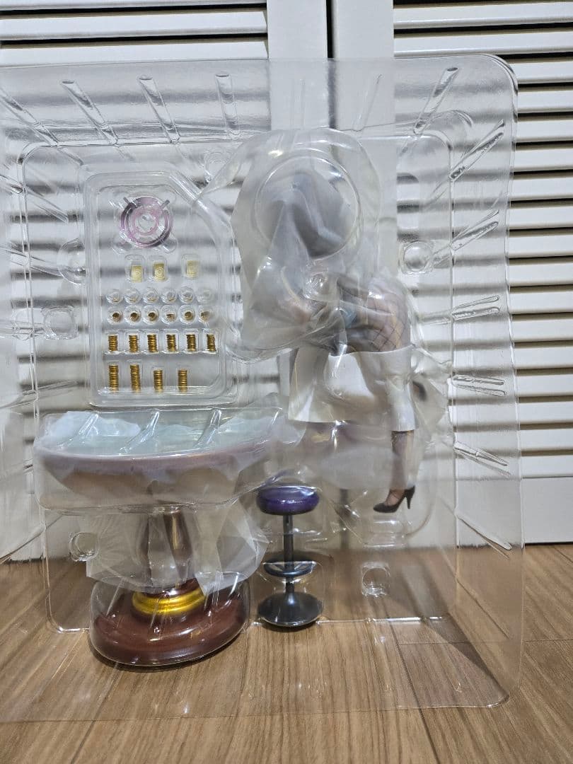 角楯カリン バニーガール Game Playing Ver. ブルーアーカイブ