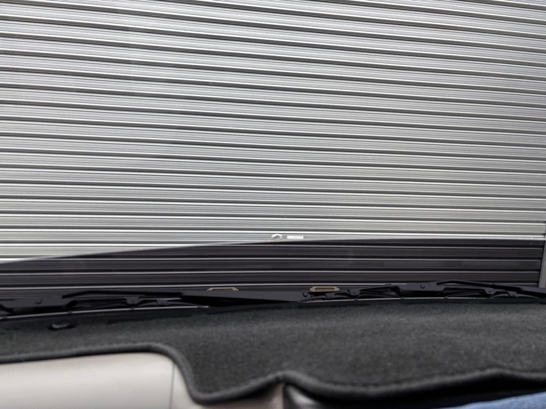 イベント仕様　エブリィda17wフロントスクリーンスモーク20センチ下部