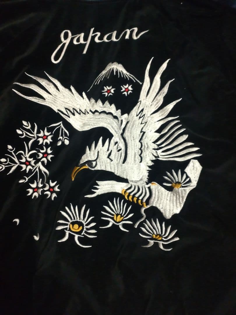 日本製 鷲刺繍 ベルベットスカジャン