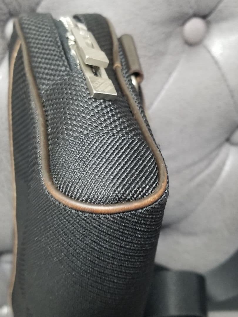 ルイヴィトン ダミエ ジェアン アクロバット ボディバッグ