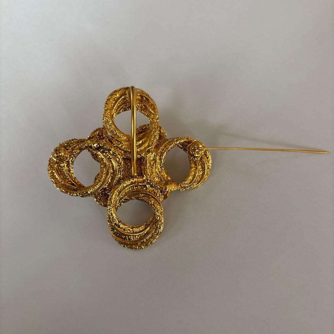 イヴサンローランブローチYves Saint Laurent YSLヴィンテージ