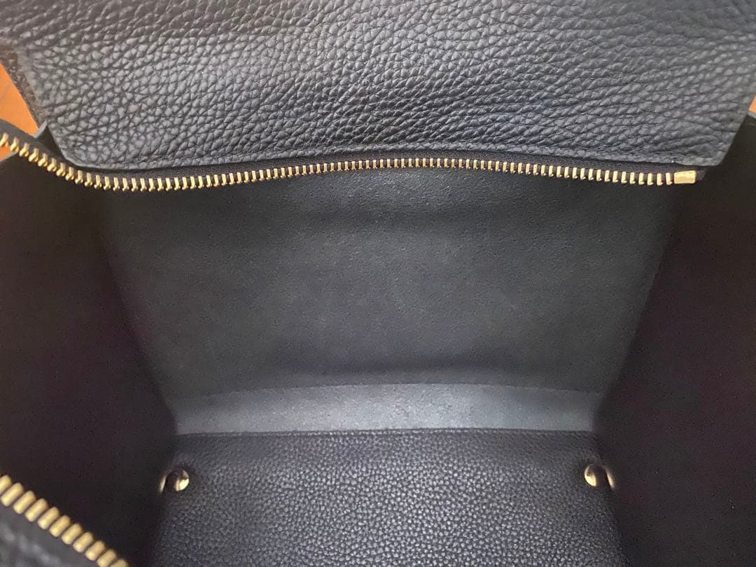 Ferragamo フェラガモ バッグ　21-F478 AMY 黒