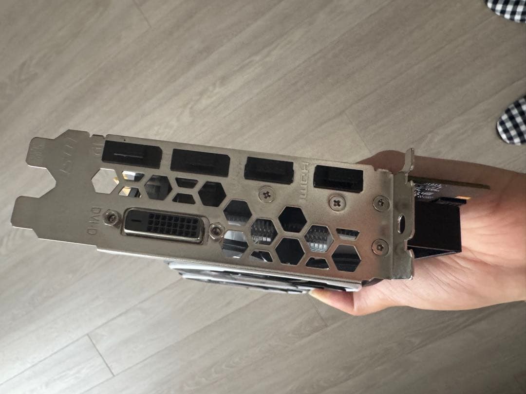 MSI GeForce GTX 1080Tiグラフィックボード