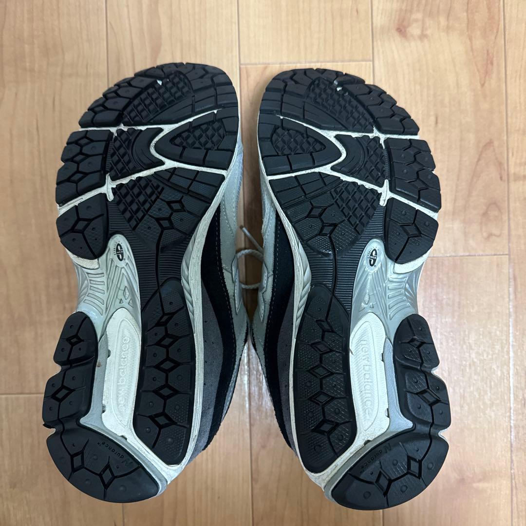 ニューバランス　New Balance M2002RSGグレー 26cm