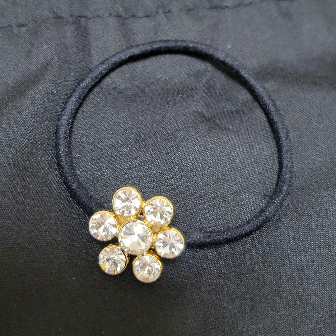 acca アッカ　花　ヘアゴム