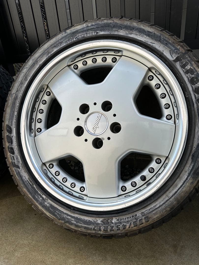 しゅー ザウバーディッシュ 17インチ