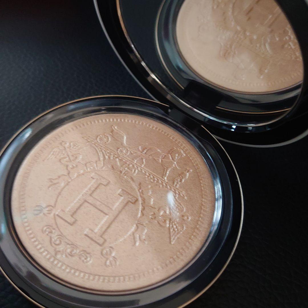 ★専用★新品未使用HERMES 限定フェイスパウダー　プードル オルフェーヴル