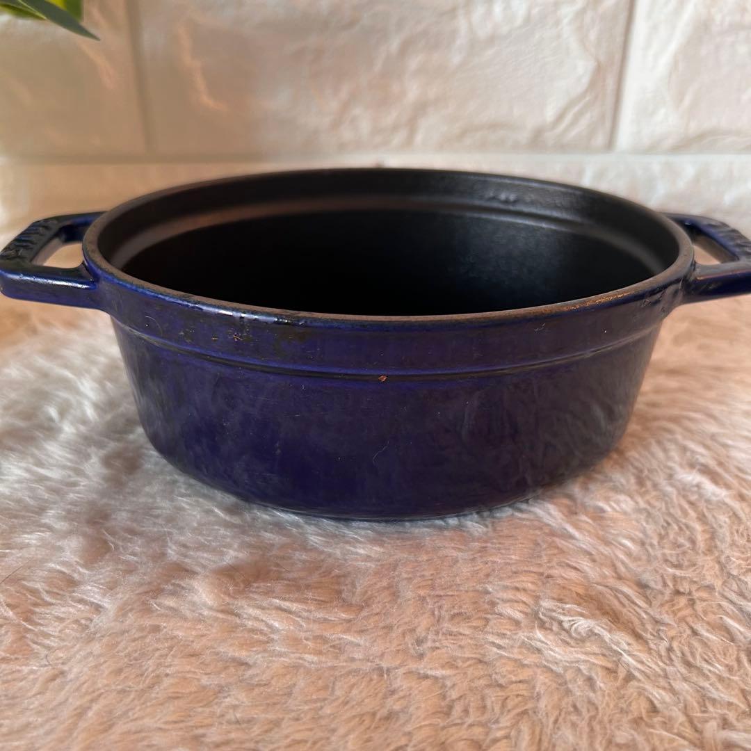 人気色　ストウブ ピコ・ココット オーバル 15cm グランブルー ホーロー 鍋