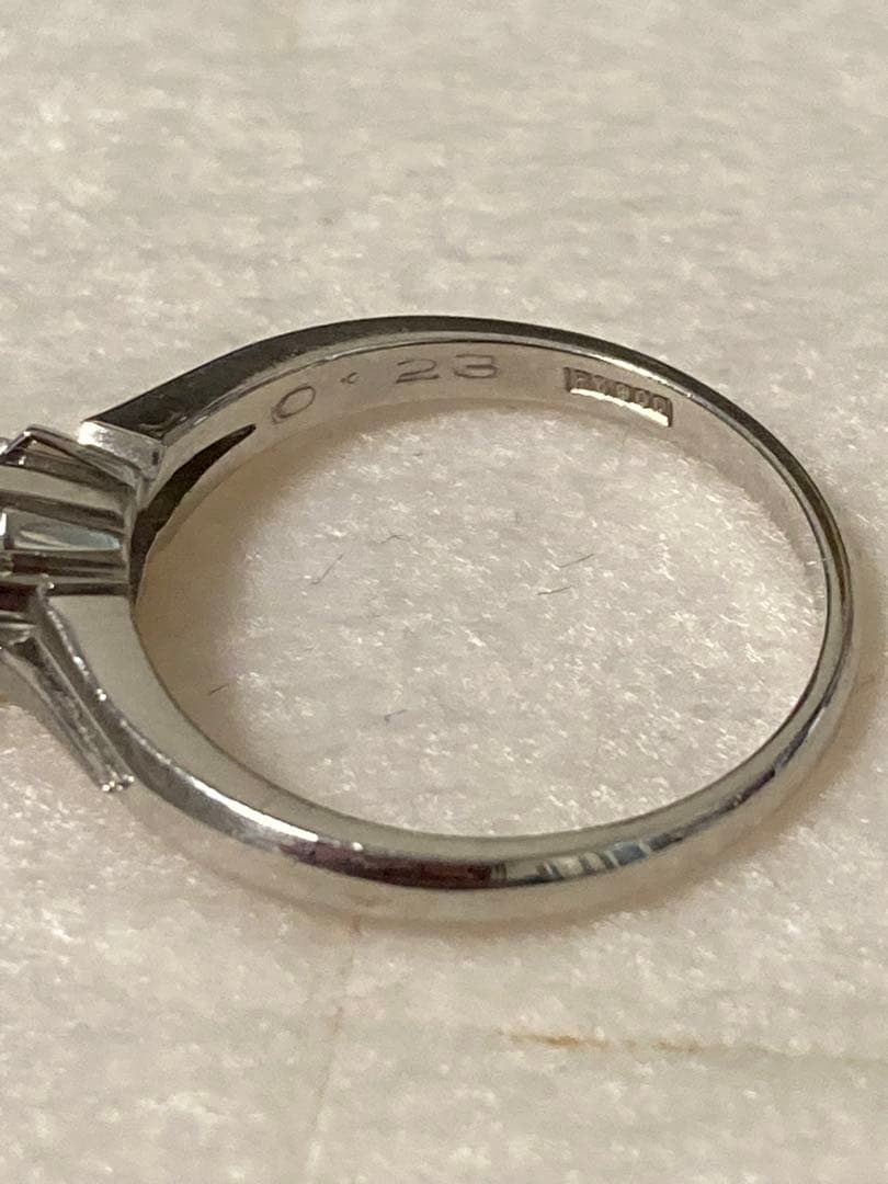 pt900 ダイヤモンド　リング