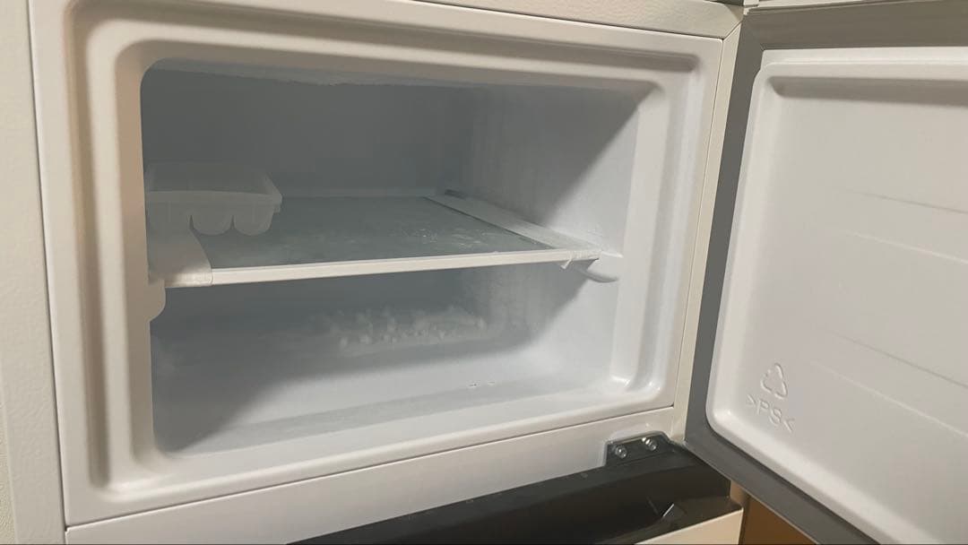 Hisense HR-B12HW 冷蔵庫-124L (*2023年製*)