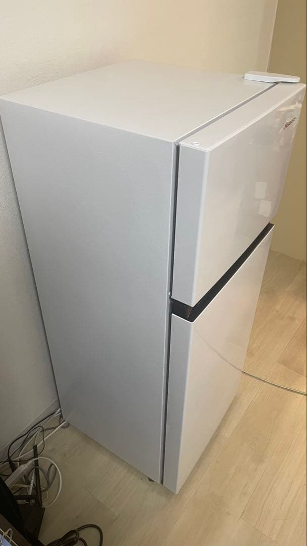 Hisense HR-B12HW 冷蔵庫-124L (*2023年製*)