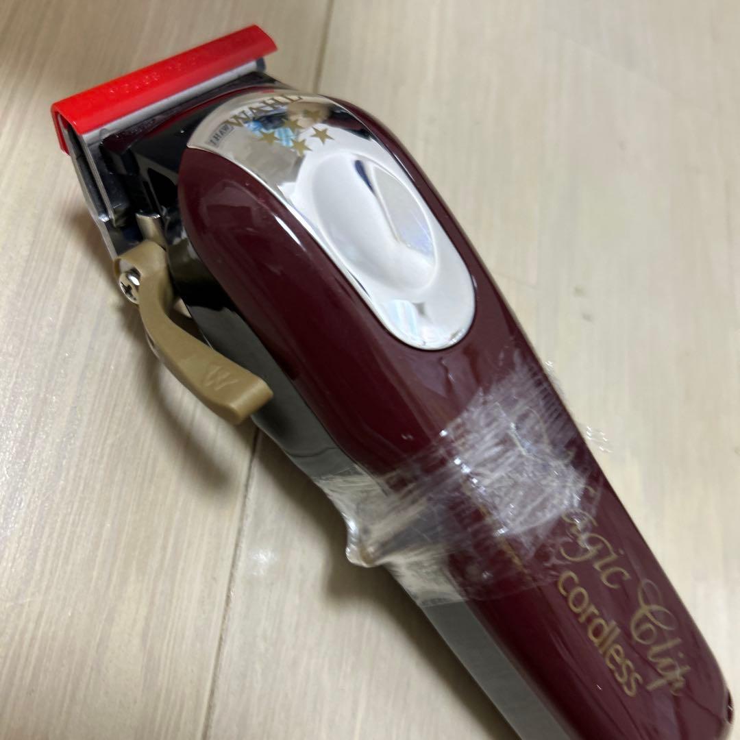未使用品WAHL Magic Clip コードレスバリカン　レッド