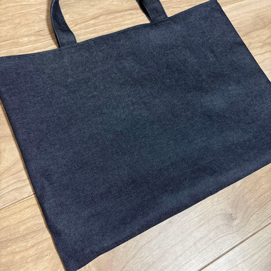 ファミリア巨大恐竜展2025限定トートバッグ