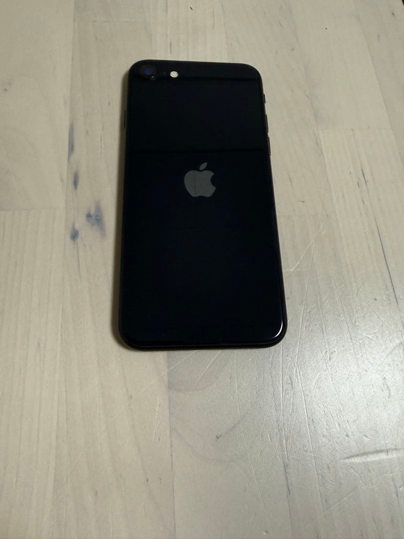 ⭐︎SIMフリー iPhoneSE 第3世代 128GB