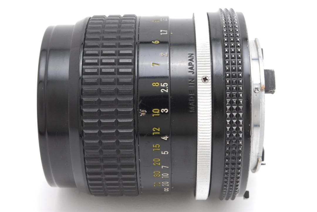 ニコン Nikon Ai NIKKOR 85mm f/2 MF レンズ 単焦点