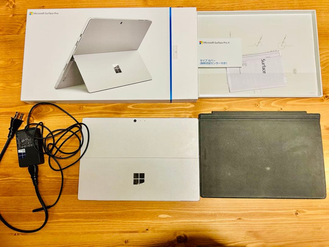 Microsoft Surface Pro4ジャンク箱、充電器、指紋カバー付