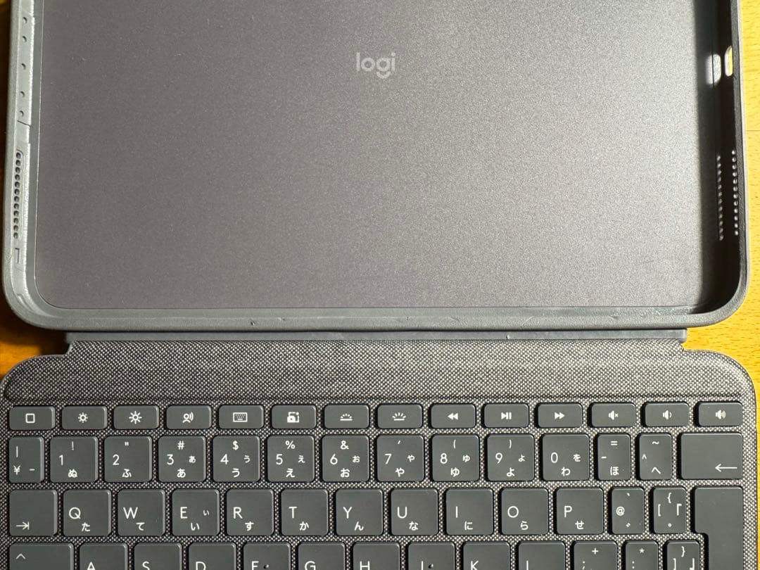 logi Combo Touch iPad第10世代 A16