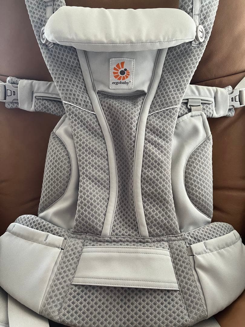 Ergobaby エルゴベビー OMNI Breeze パールグレー