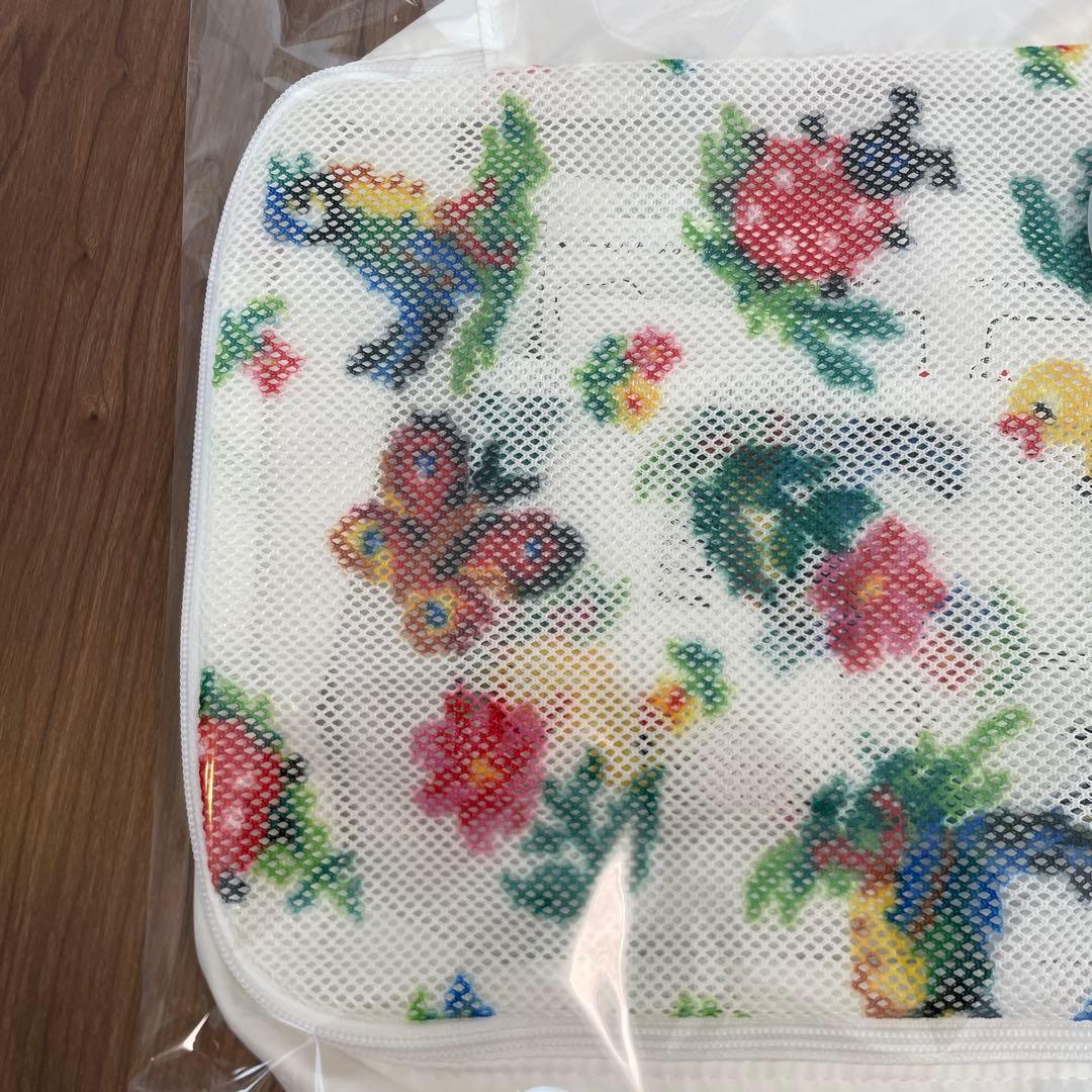 新品・未使用　FEILER フェイラーハイジ柄ガーメントケースMサイズ