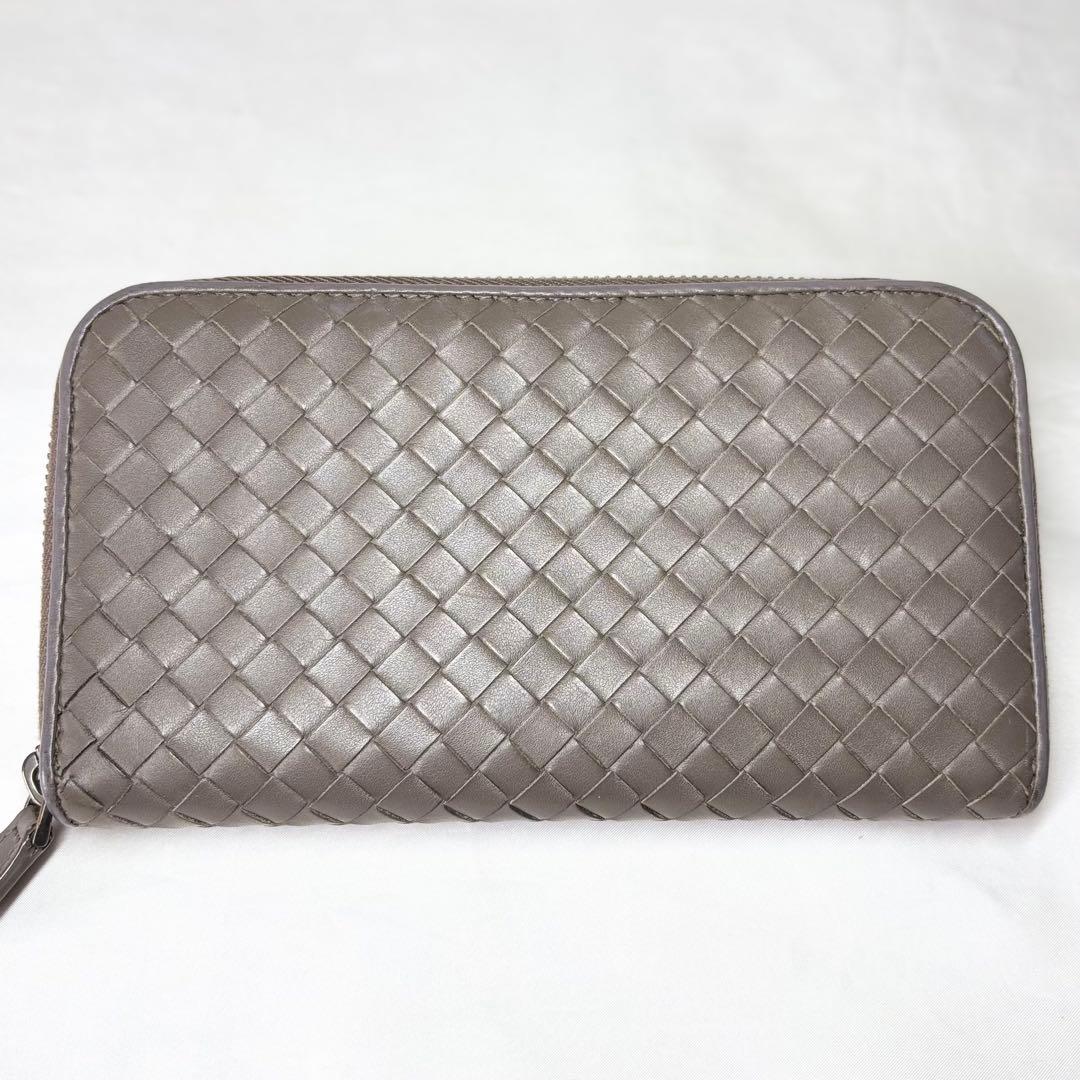 【美品】　ボッテガヴェネタ　長財布　イントレチャート　ラウンドファスナー