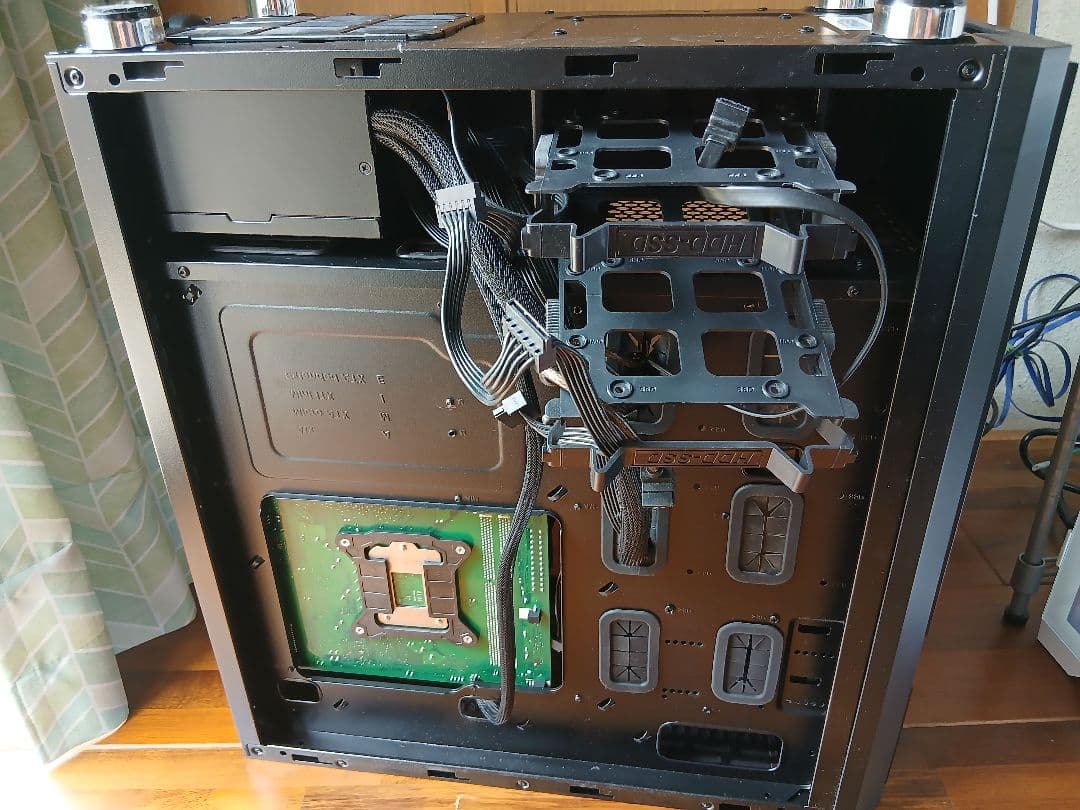 デスクトップパソコン