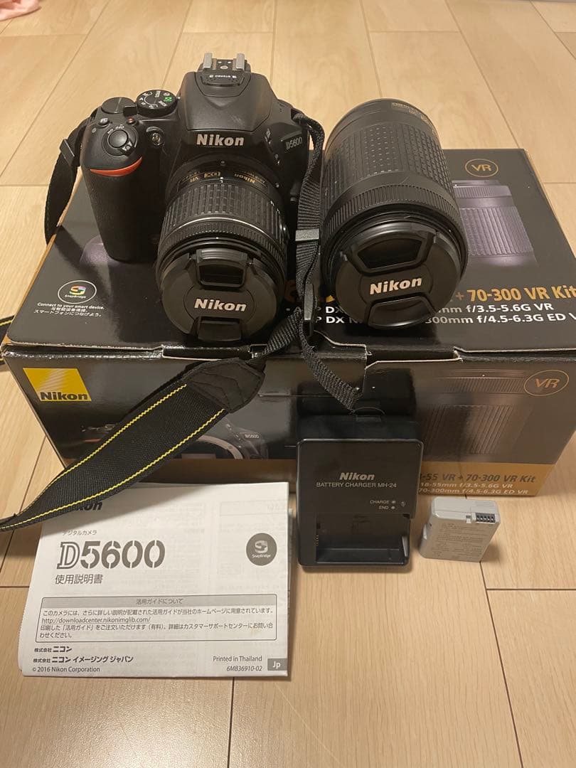 フィルムカメラ Nikon D5600 18-55VR 70-300VR kit