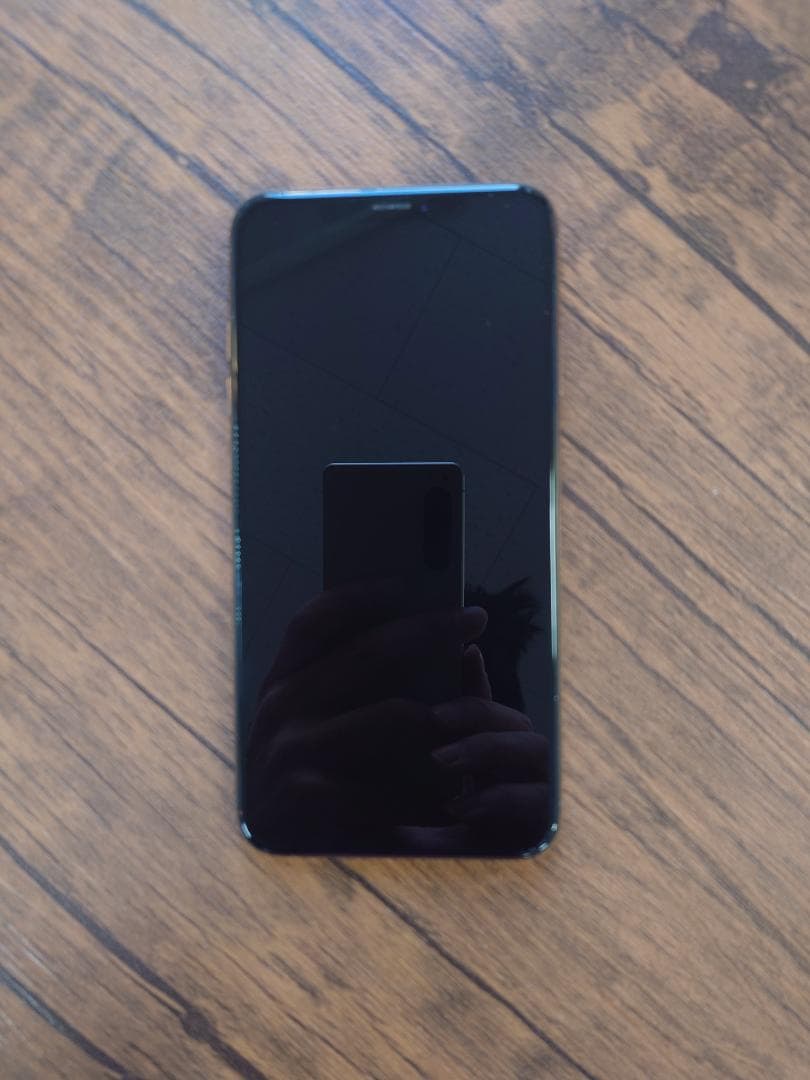 携帯電話本体 Apple iPhone XsMax 256GB