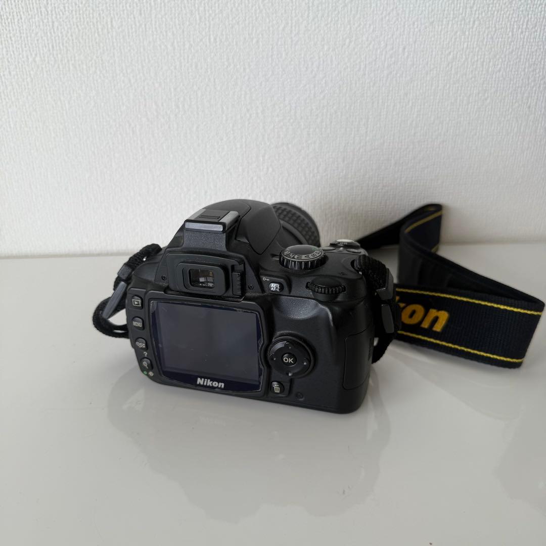 Nikon D40 一眼レフカメラ＋18-55mm レンズセット