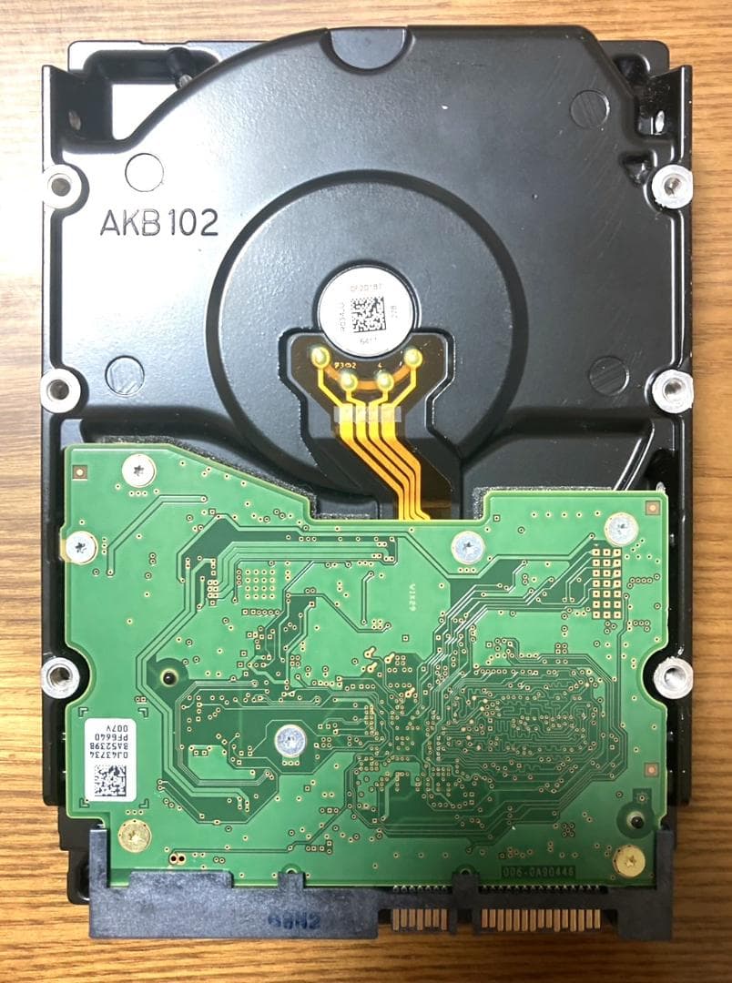 内蔵型ハードディスクドライブ Hitachi/HGST HUS726020ALA610 3.5 HDD 2TB