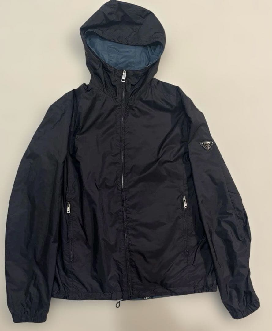 プラダナイロンジャケット(リバーシブル)(ブラック)