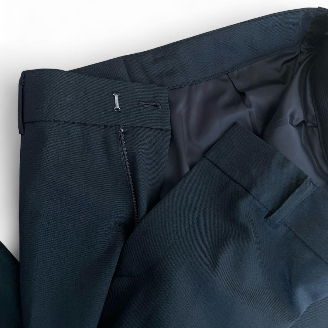 新品未使用　アンタイトル　パンツスーツ 洗える　セットアップ　ブラック　黒　L