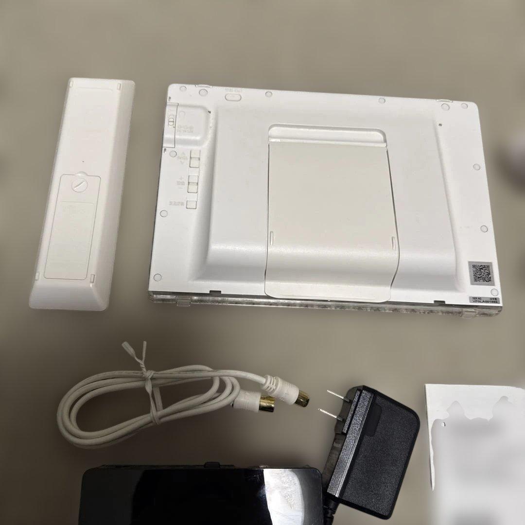 ディロン　Panasonic ポータブルテレビ UN-10CE10D