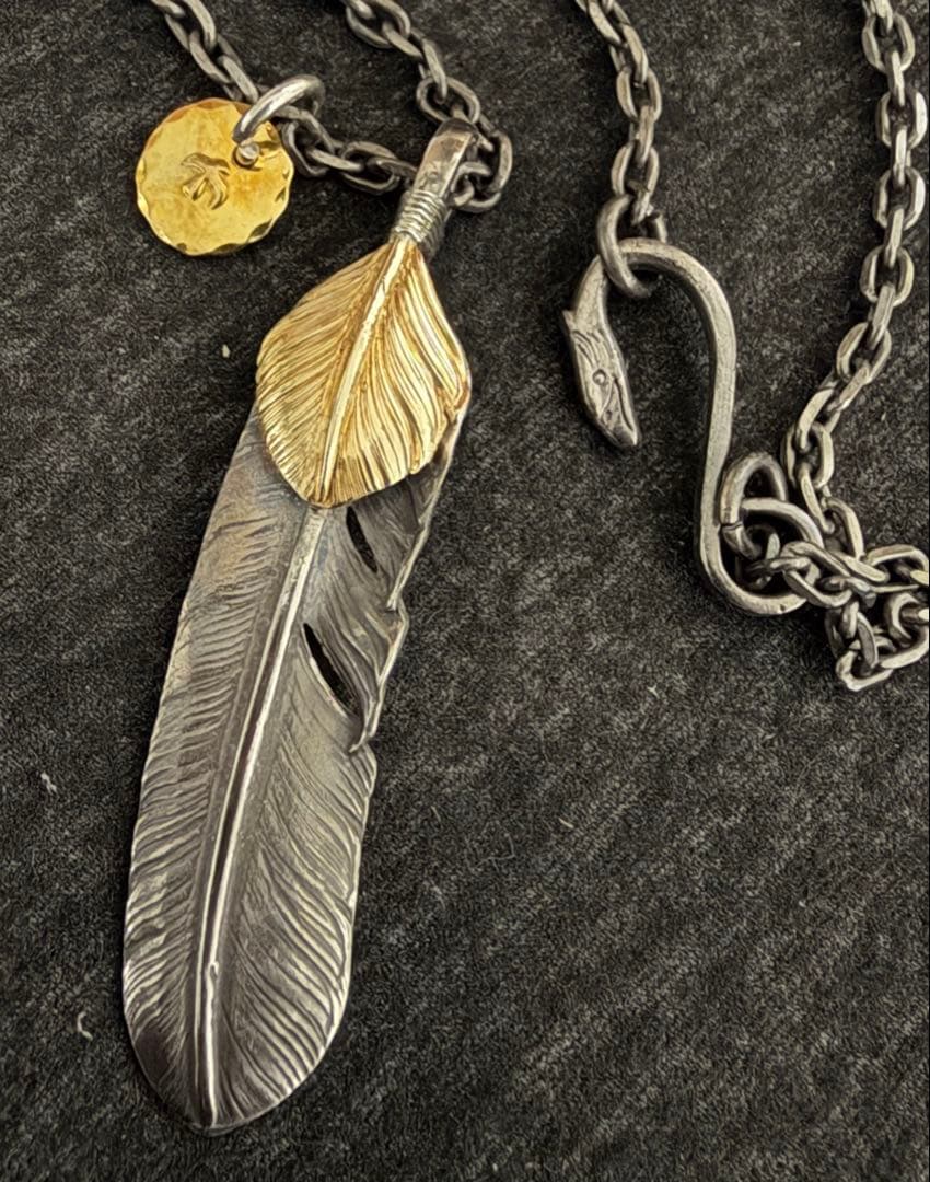 ゴローズ　上金特大フェザー　金イーグルメタル　細角チェーン