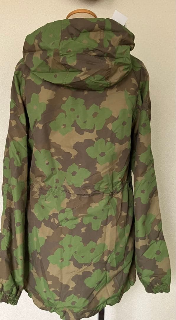 ミュベールワーク×デュベティカ フラワー迷彩フード付きミリタリージャケット