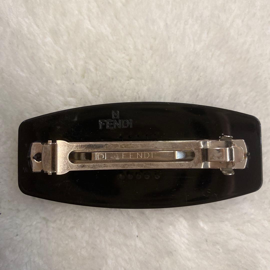 レモン⭐︎FENDI ストーン付き バレッタとUGGブーツおまとめ